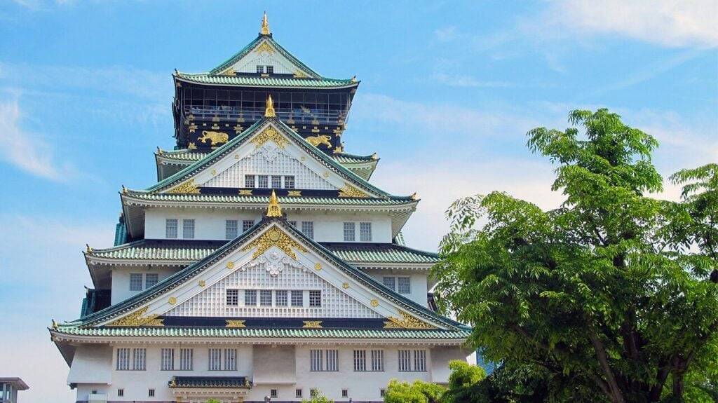 大阪の適切な宿泊施設を選択します